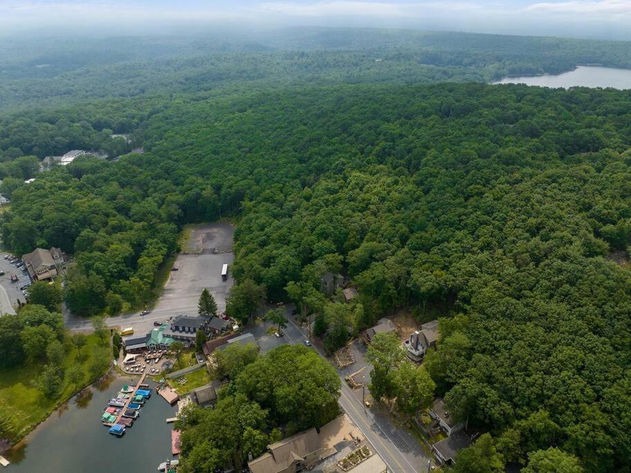 View Enchanted Treehouse- Harmony Chalet *